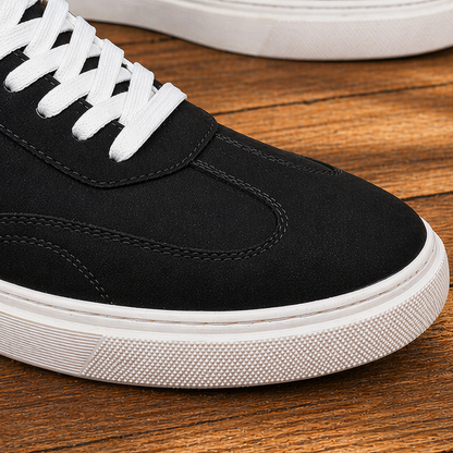 Light Casual Sneakers