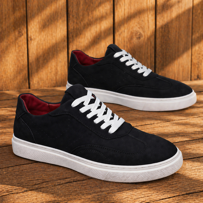 Light Casual Sneakers